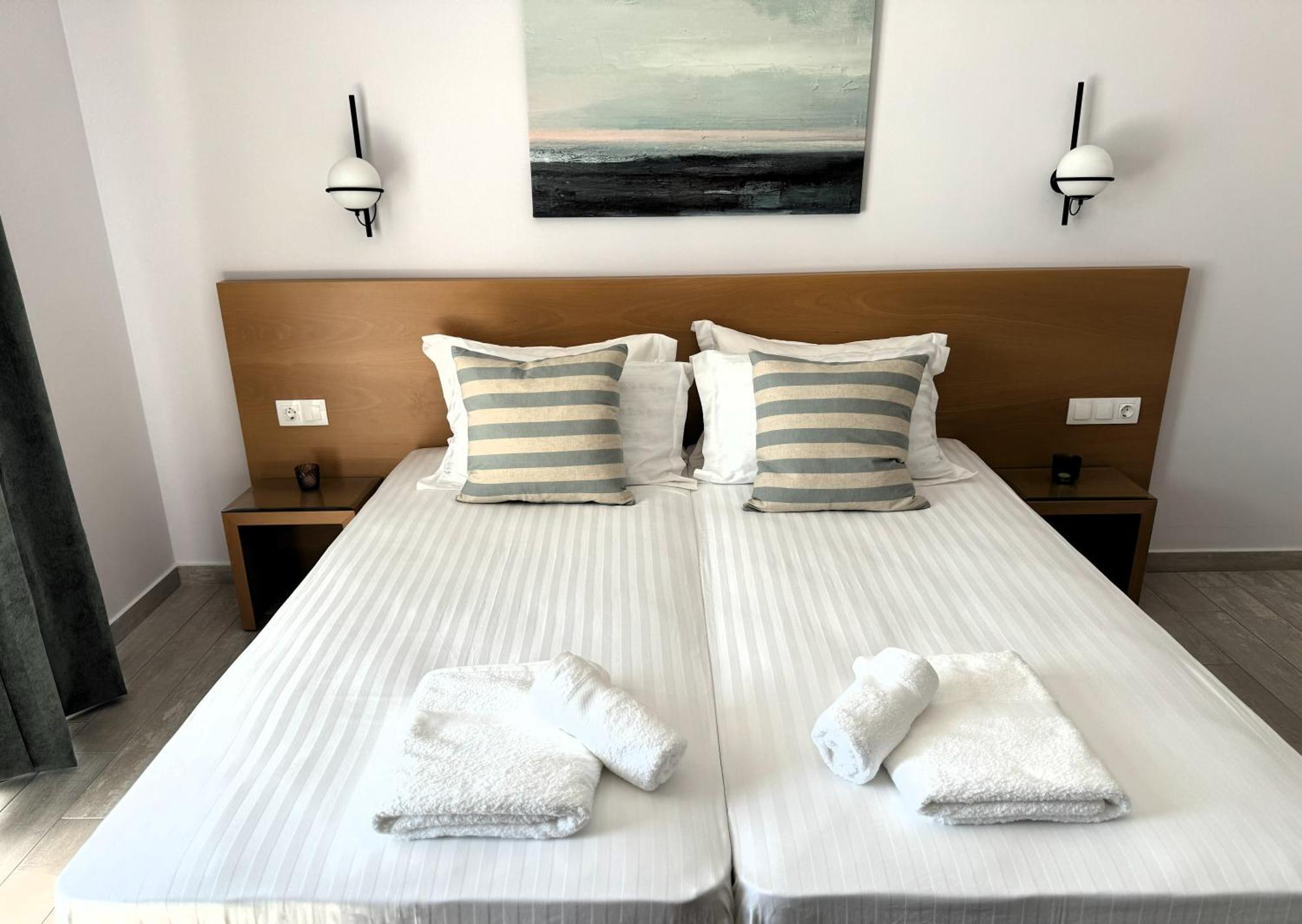 Appartement Acra Melia à PalaiónTsiflíkion Extérieur photo